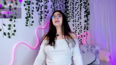 Snapshot of samii_evans chatting on 18, 3, 2026 samii evans online show from 18, 3, 2026