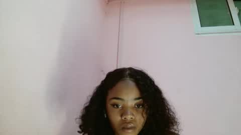 Snapshot of samina2255 chatting on 30, 9, 2025 samina2255 online show from 30, 9, 2025