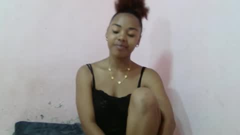 Snapshot of samina2255 chatting on 25, 10, 2025 samina2255 online show from 25, 10, 2025