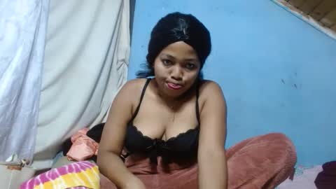 Snapshot of samirah009 chatting on 4, 10, 2025 samirah009 online show from 4, 10, 2025
