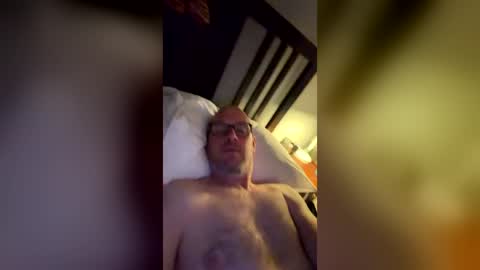 Snapshot of samjg76 chatting on 8, 7, 2026 samjg76 online show from 8, 7, 2026