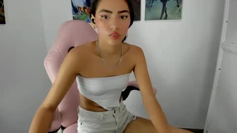 Snapshot of sammanta_18 chatting on 2, 7, 2026 Samantha online show from 2, 7, 2026