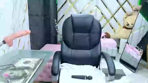 Luisa online show from 10, 3, 2026