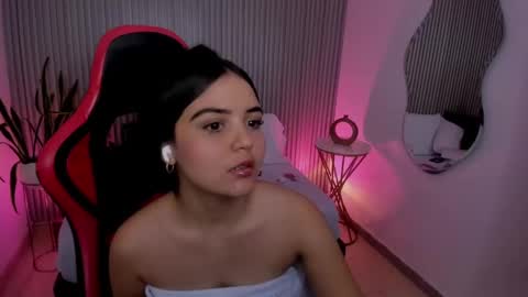 Snapshot of sammy_cutee chatting on 12, 1, 2025 S A M M Y online show from 12, 1, 2025