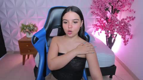 Snapshot of sammy_cutee chatting on 5, 2, 2025 S A M M Y online show from 5, 2, 2025