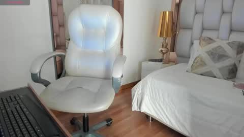 Snapshot of sammy_rios chatting on 17, 10, 2025 Sammy online show from 17, 10, 2025