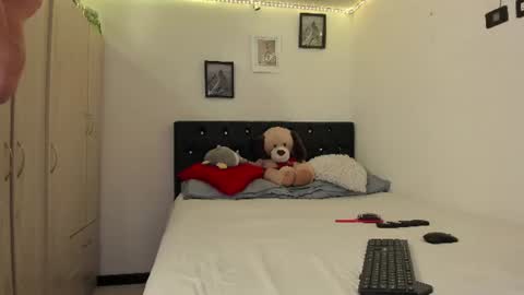 Snapshot of sammy_sophiaa chatting on 15, 6, 2026 Sophia online show from 15, 6, 2026