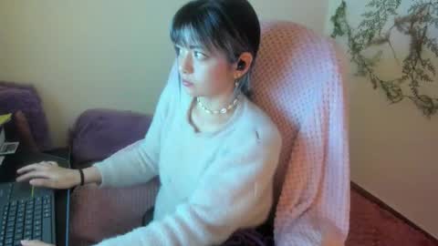   online show from 30, 9, 2025