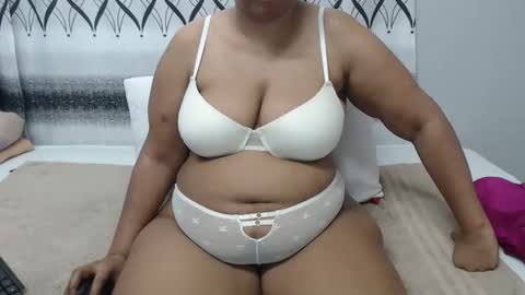 Snapshot of sammyxxx393 chatting on 3, 2, 2026 sammyxxx393 online show from 3, 2, 2026