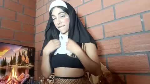 Samantha ferrer online show from 7, 11, 2025