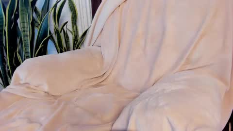 Snapshot of samuel_obrian chatting on 4, 10, 2025 Samuel online show from 4, 10, 2025