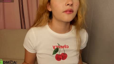 Snapshot of samy_bae chatting on 5, 3, 2025 Samantha online show from 5, 3, 2025