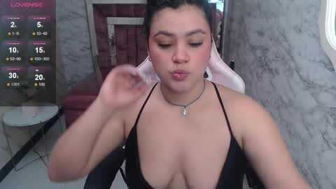 Snapshot of samy_collen_v chatting on 11, 3, 2026 Samy online show from 11, 3, 2026