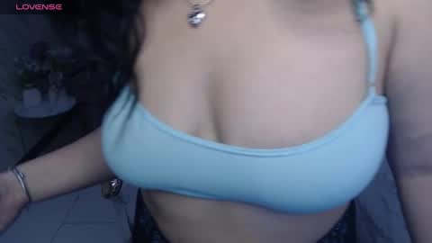 Snapshot of samy_collen_v chatting on 2, 4, 2026 Samy online show from 2, 4, 2026
