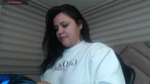 Snapshot of samy_collen_v chatting on 7, 4, 2026 Samy online show from 7, 4, 2026