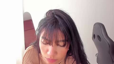 Snapshot of samy_jonnes_ chatting on 20, 1, 2025 Hello I am absent due to a family calamity I will return soon-hola estoy ausente por un problema familiar volvere pronto. online show from 20, 1, 2025
