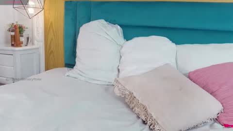 Snapshot of samy_ross_ chatting on 12, 3, 2026 Find me at when im offline here. online show from 12, 3, 2026