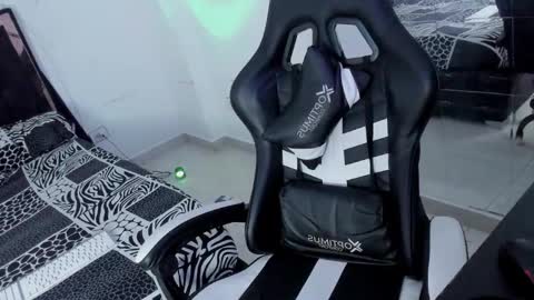 Snapshot of samykiss chatting on 14, 3, 2026 SamyHolbrook online show from 14, 3, 2026