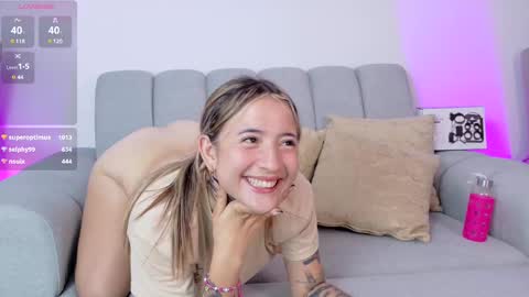 Snapshot of samyortiz_ chatting on 2, 3, 2025 Samy and Juan online show from 2, 3, 2025