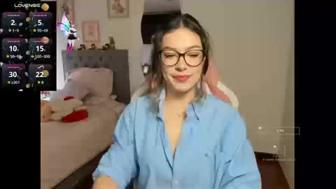 Snapshot of samysweet_8 chatting on 12, 9, 2025 Samanta online show from 12, 9, 2025