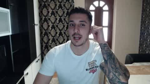 Sanchez Erik online show from 27, 1, 2025