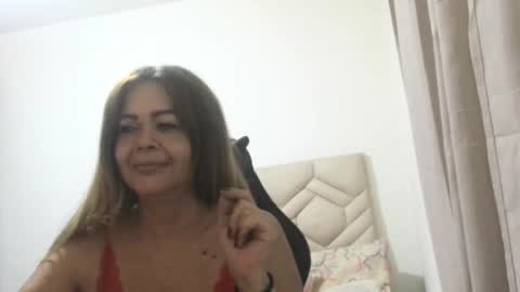 Sanddi  online show from 7, 5, 2026