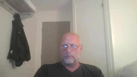 Snapshot of sandnesrune523 chatting on 17, 6, 2026 sandnesrune523 online show from 17, 6, 2026