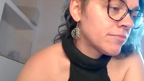 Sandra online show from 7, 4, 2026