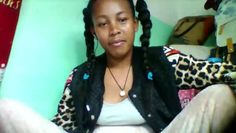 sandra1253099 online show from 28, 9, 2025