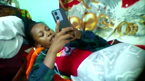 sandra1253099 online show from 17, 1, 2026