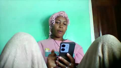 sandra1253099 online show from 12, 5, 2026