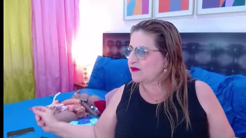 Snapshot of sandra_20_ chatting on 3, 3, 2026 SANDRA online show from 3, 3, 2026