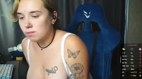 Snapshot of sandra_sww chatting on 25, 6, 2026 sandra sw and bigmen Give our more pleasurePVT IS OPEN online show from 25, 6, 2026