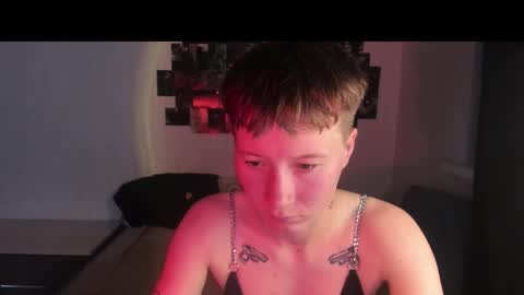 sandraa_a online show from 16, 10, 2025