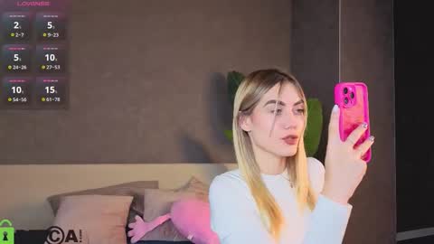 Snapshot of sandraa_anderson chatting on 17, 9, 2025 sandraa_anderson online show from 17, 9, 2025