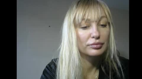 Snapshot of sandraglamour chatting on 4, 3, 2025 Sandra online show from 4, 3, 2025