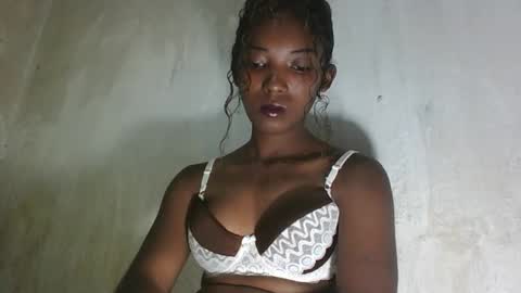 sandrine718 online show from 6, 5, 2026