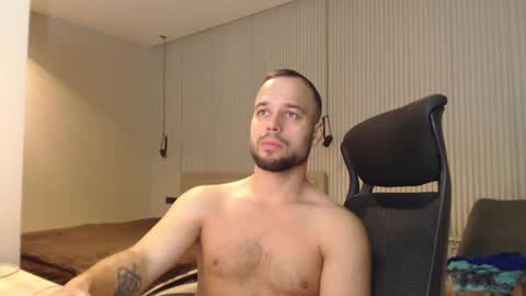 DeAlex online show from 6, 1, 2025