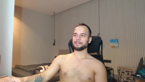 DeAlex online show from 1, 3, 2025