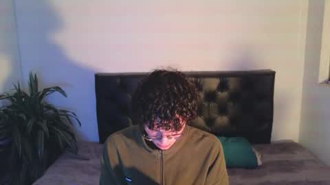 Snapshot of sandro_vitali chatting on 18, 9, 2025 sandro_vitali online show from 18, 9, 2025