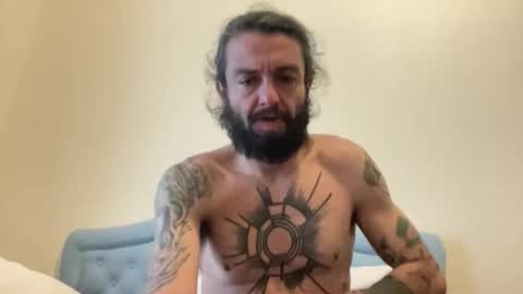 Sandro Andersom online show from 12, 10, 2025