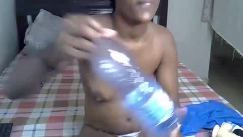 Snapshot of sandrosexxy chatting on 21, 12, 2025 sandrosexxy online show from 21, 12, 2025