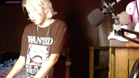 sandy_straw online show from 16, 12, 2025