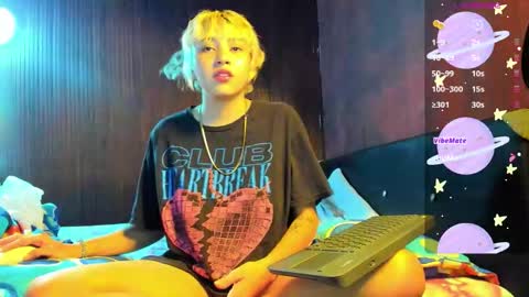 sandy_straw online show from 9, 1, 2026