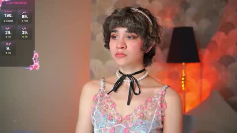 Viola  online show from 13, 12, 2025