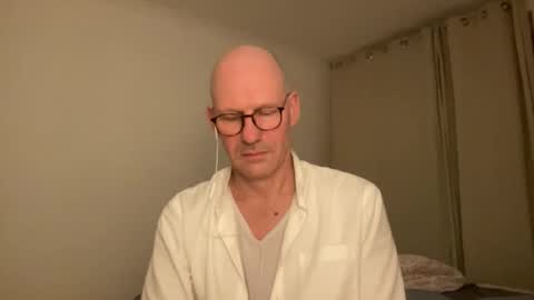 santaclausonice online show from 25, 10, 2025