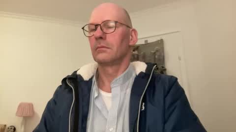 santaclausonice online show from 27, 10, 2025