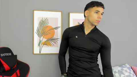 Snapshot of santana_maximo chatting on 25, 5, 2026 Maximo Santana online show from 25, 5, 2026