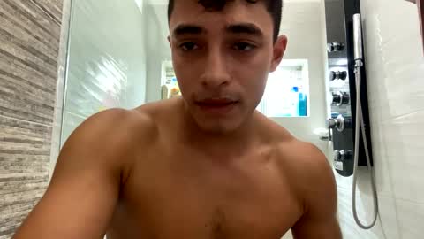 Snapshot of santi36rt chatting on 13, 10, 2025 santi36rt online show from 13, 10, 2025