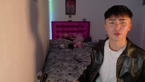 santi_fabulous online show from 19, 12, 2025